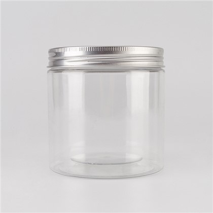 Plastové dózy na potraviny